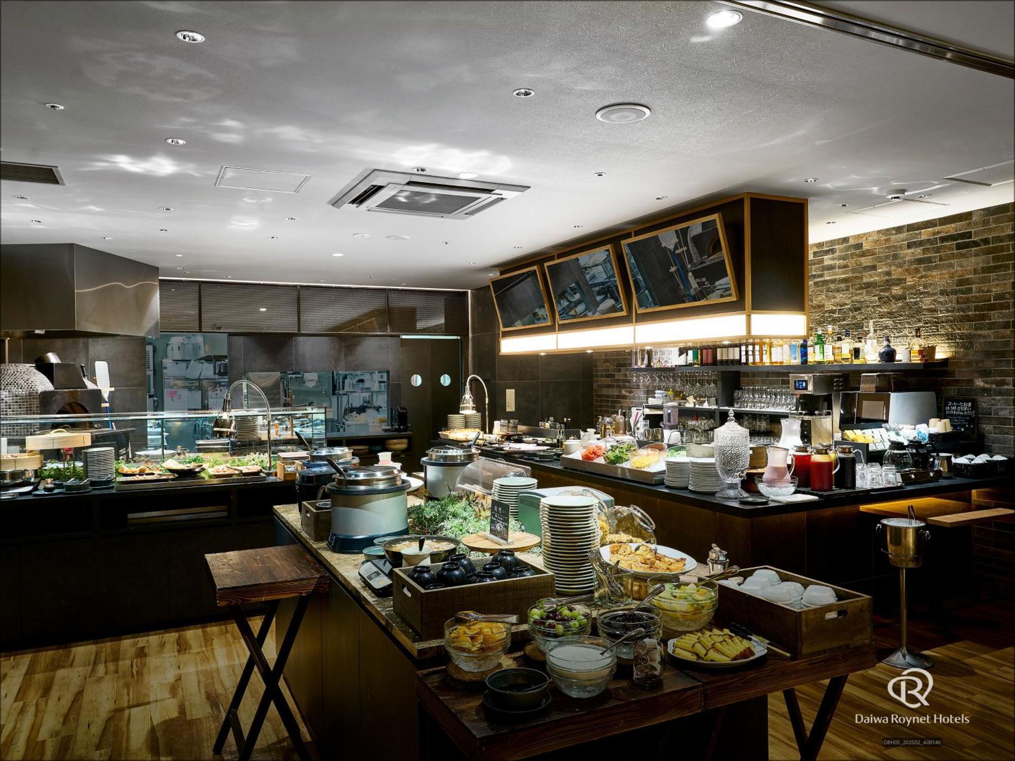 ไดวะ รอยเน็ต โฮเต็ล โอซาก้า ชินไซบาชิ Hotel ภายนอก รูปภาพ